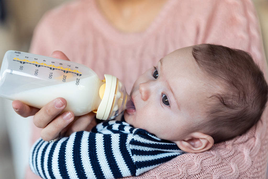 ¿Qué debe comer tu bebé en sus primeros años?